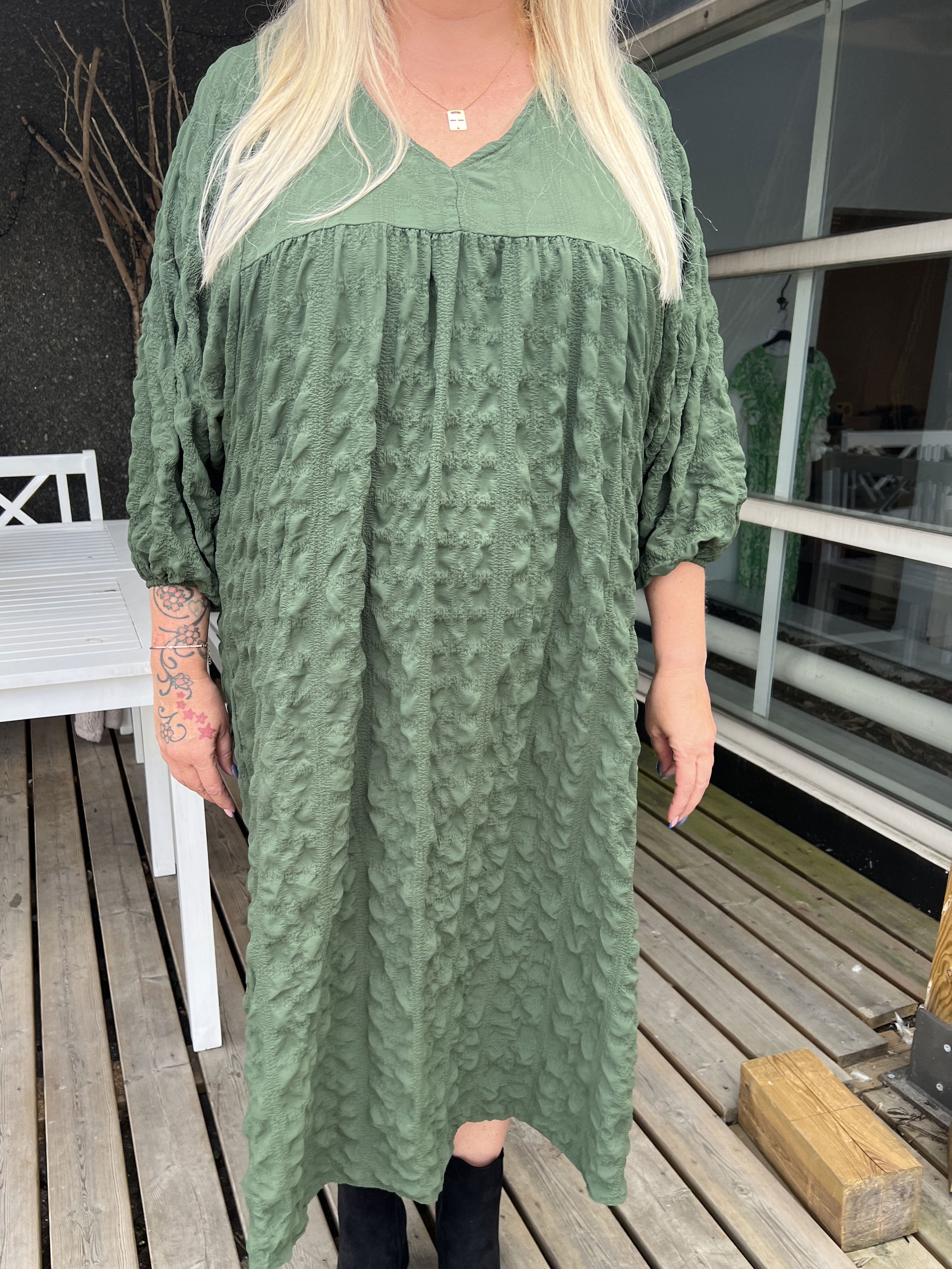 My - Söt plus size klänning i babydoll form